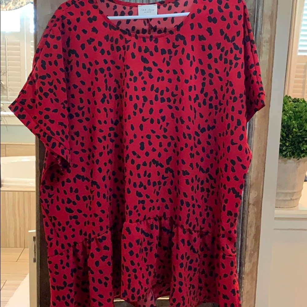 Red and black for top
